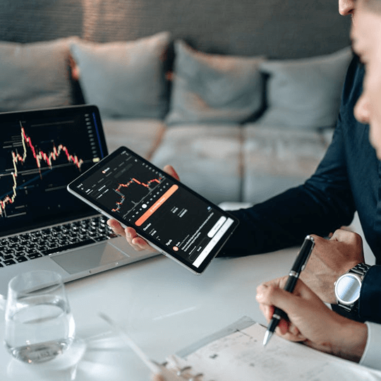 GasPipe Alba - Kriptopénz szakértői csapat